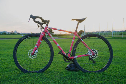 SQUID BIKES / GRAVTRON