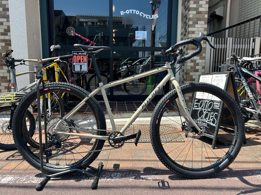RITCHEY / ASCENT