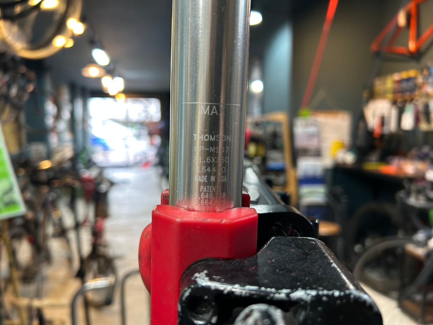 【新古品】THOMSON / MASTERPIECE SEATPOST 31.6