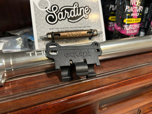 equipt / Sardine サーディン　ブラウン