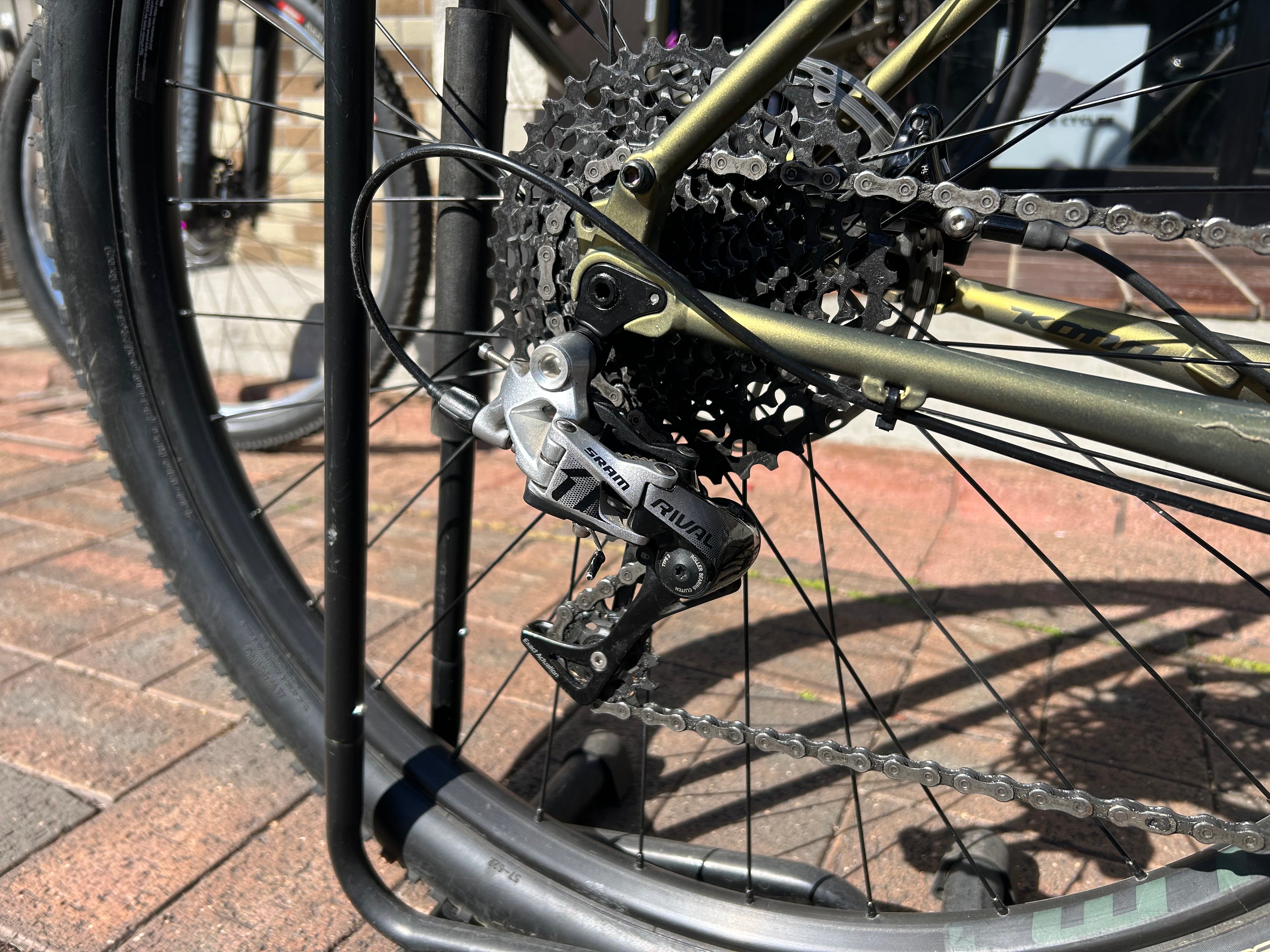 USED】KONA SUTRA LTD / コナ スートラ LTD 52サイズ – E-OTTO CYCLES